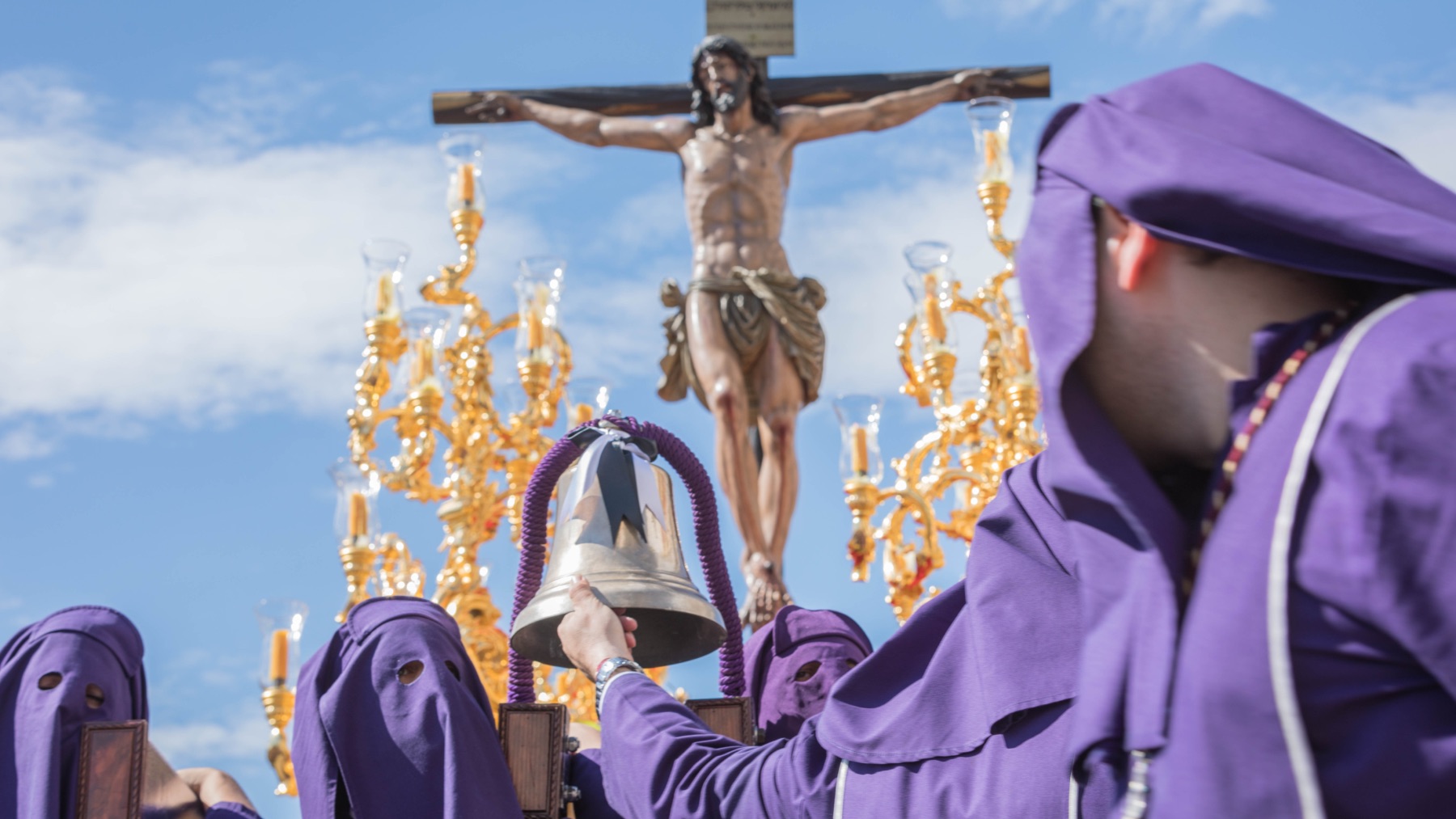 España mantiene la tradición de indultar a presos cada Semana Santa