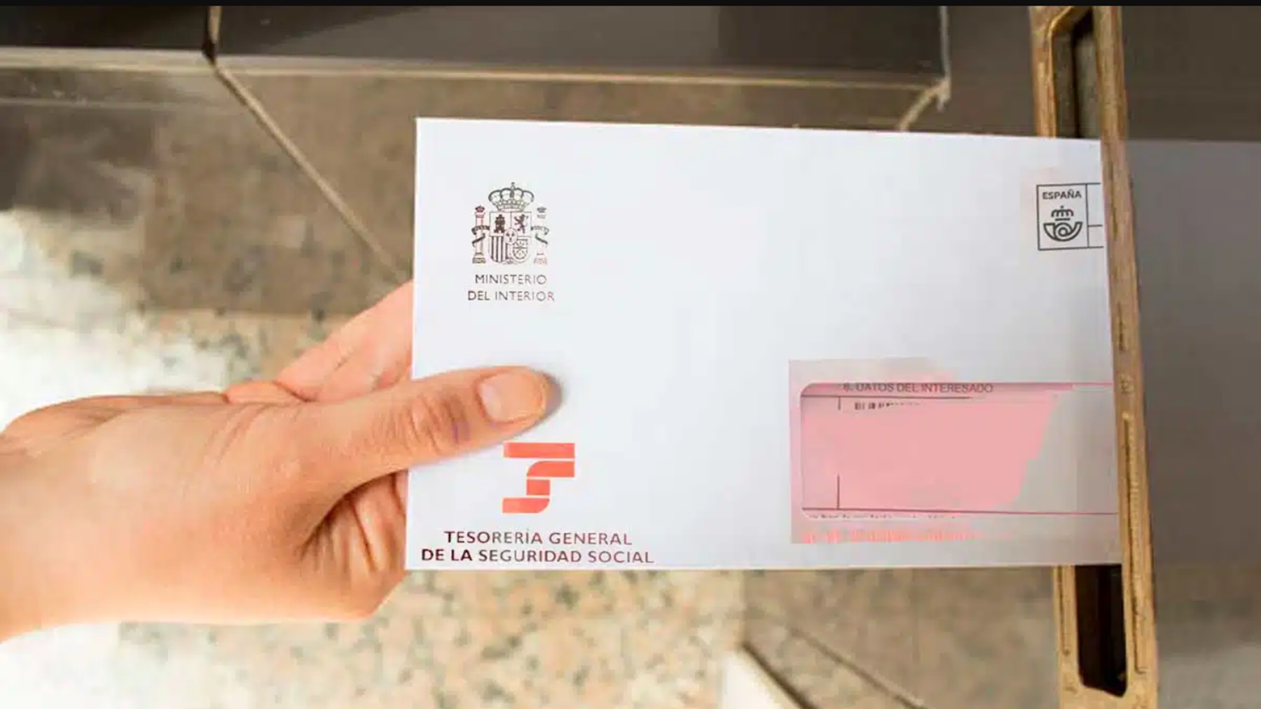 Adiós a la pensión mientras trabajas: la Seguridad Social aplicará esta nueva incompatibilidad en 2025