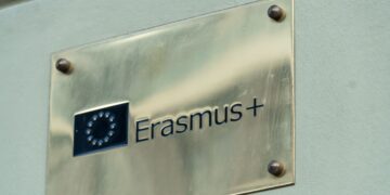 La Xunta destina 1,6 millones en ayudas Erasmus+