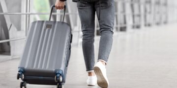 Prohibirán que lleves este dispositivo electrónico en la maleta