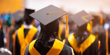 Los examinados en la PAU miran a estas carreras universitarias