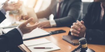 Perdonan una deuda medio millón de euros a un empresario