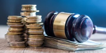 Multan con 60.000 euros a una persona que hacía negocio con el padrón