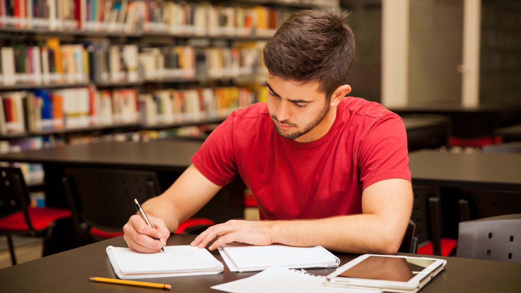 Hasta 12.000€ para preparar tus oposiciones