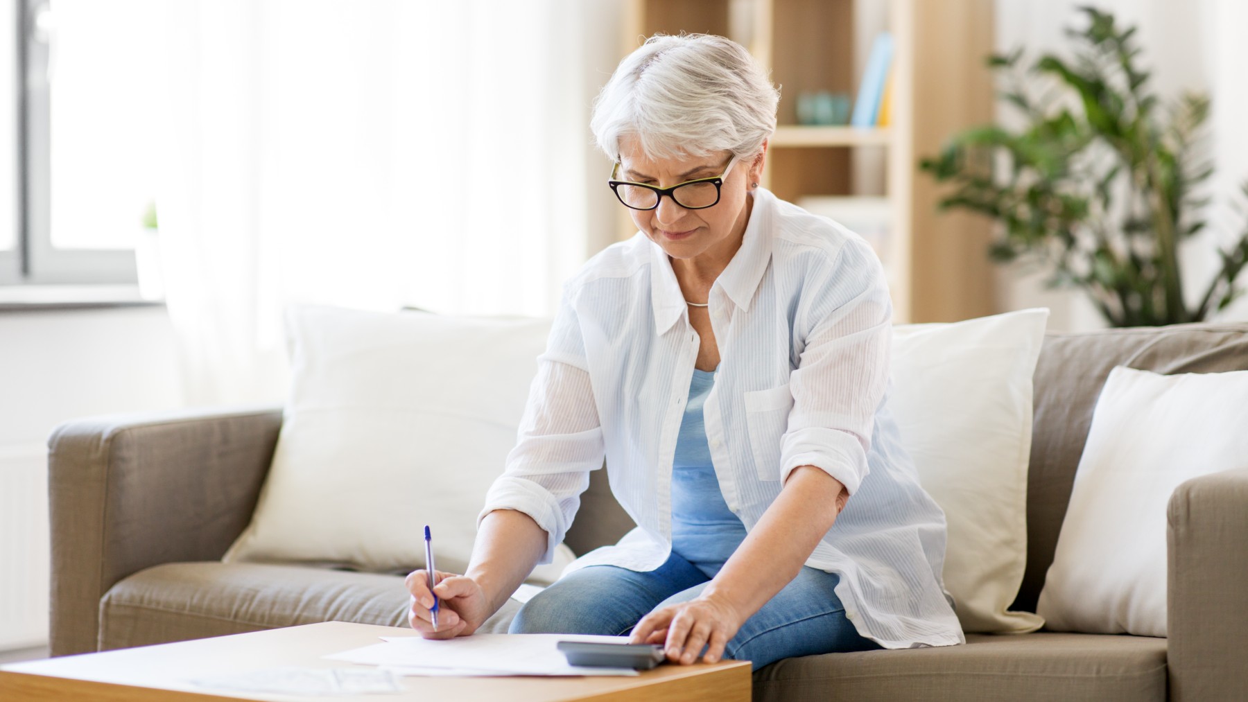 Así puedes mejorar la pensión de viudedad en España