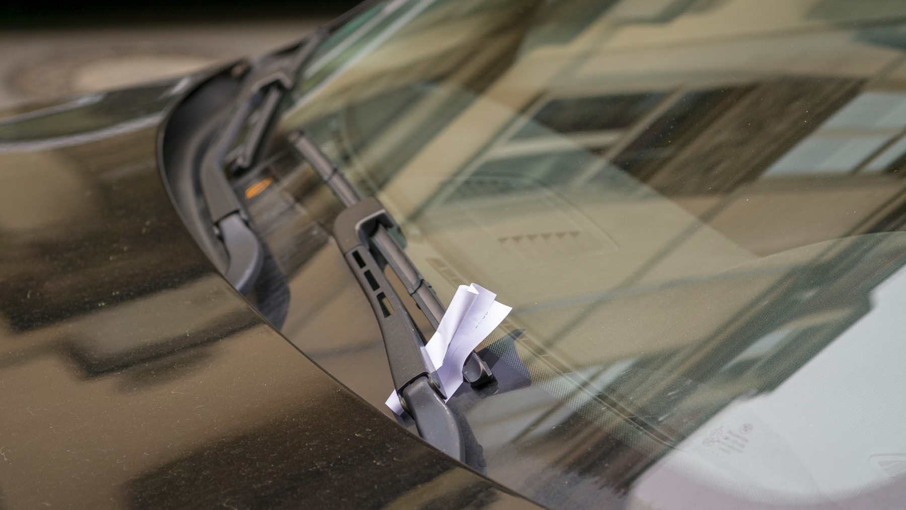 Recibe 300.000 euros en multas de tráfico... pese a no tener coche