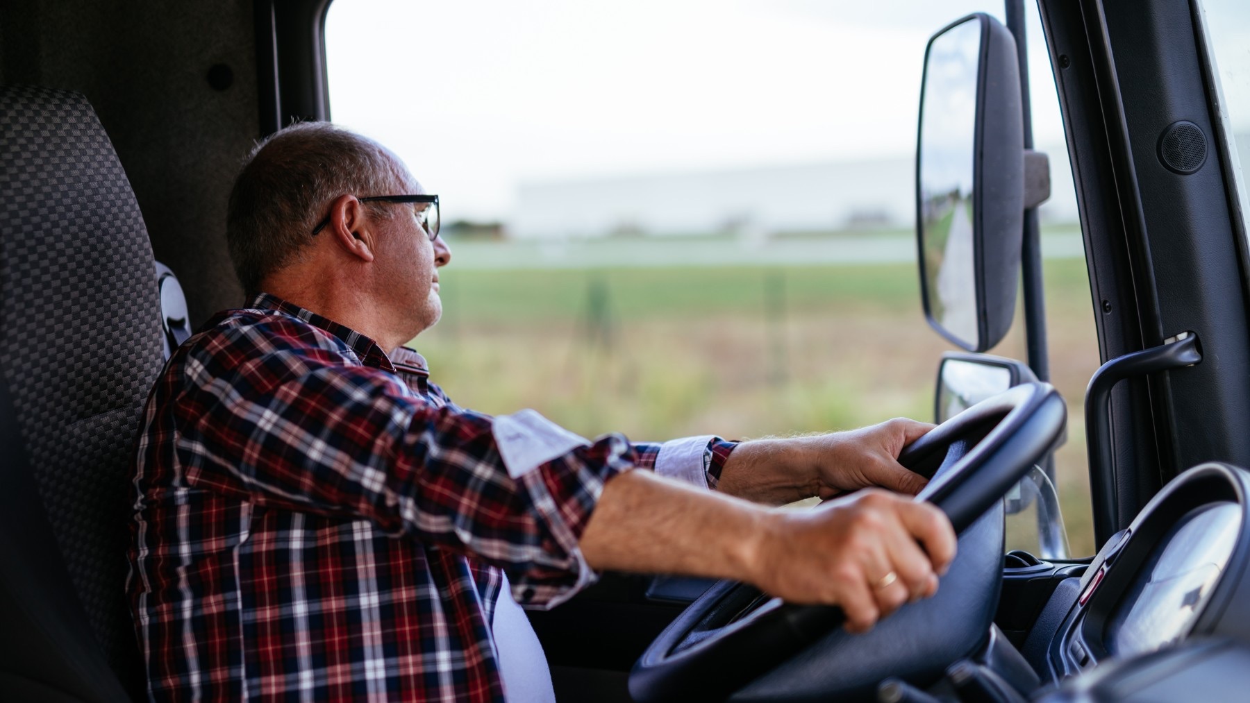 Ni 63 ni 65: la patronal de transportes