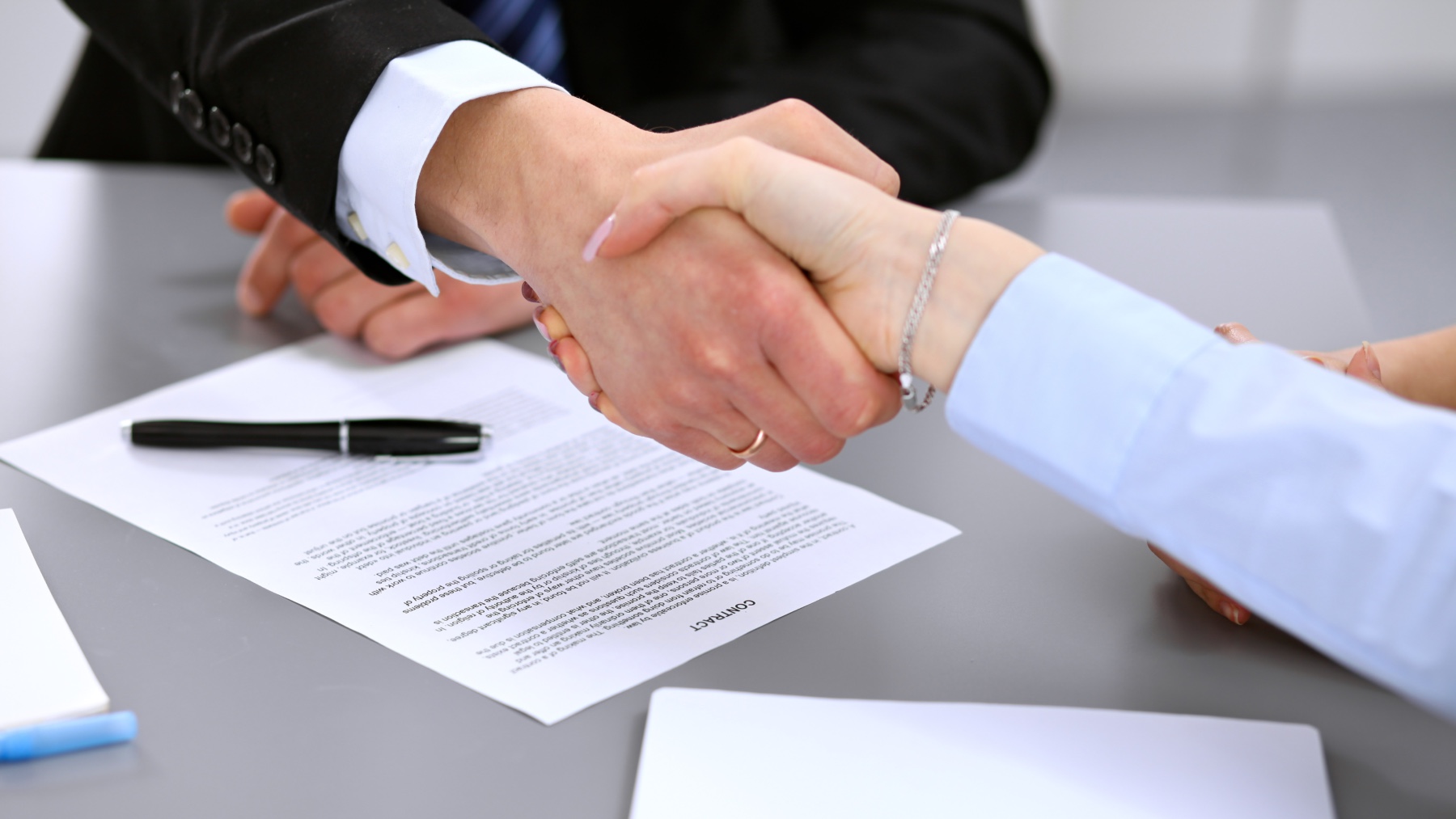 No entreguen por escrito el contrato a sus trabajadores