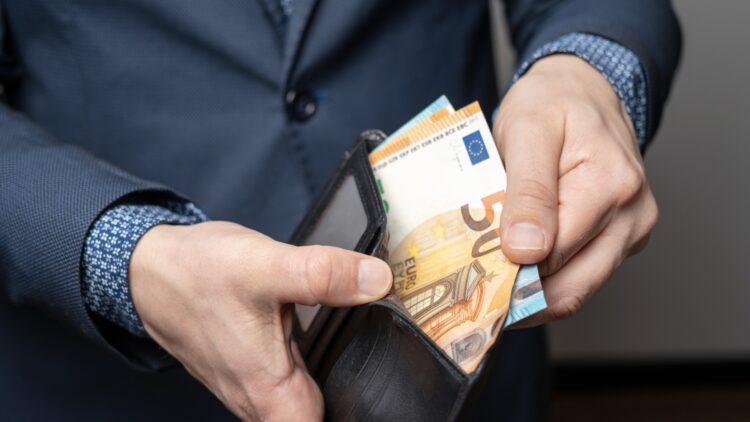 Buenas noticias para los autónomos: la Comunidad de Madrid activa esta medida que muchos llevaban años reclamando 1 Buenas noticias para los autónomos: la Comunidad de Madrid