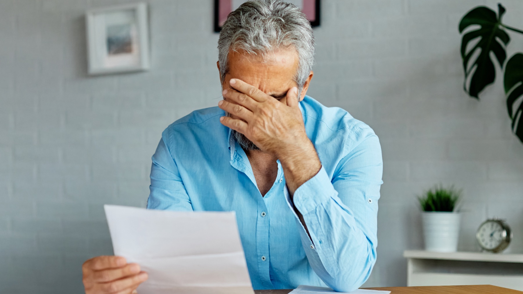 Estas cartas que están llegando a los hogares españoles son falsas