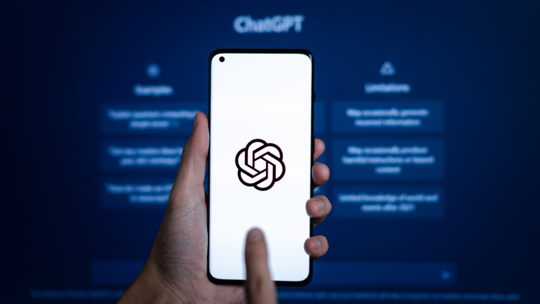 Los puestos de trabajo más amenazados por ChatGPT