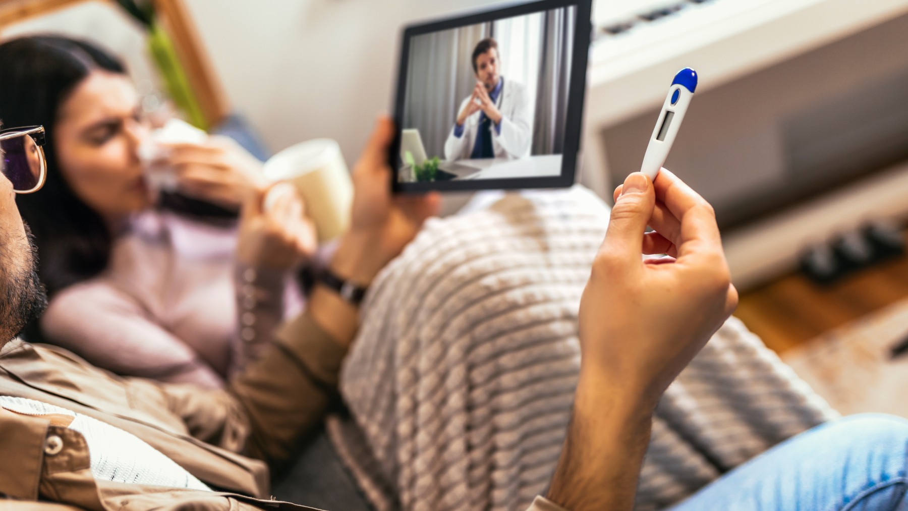 Estos son los días que puedes pedirte para cuidar a tu pareja