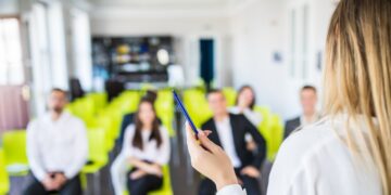 Naturgy impulsa el empleo en Galicia con estos 3 cursos