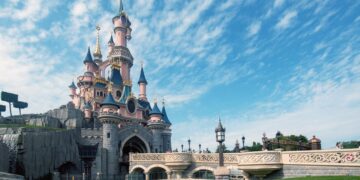 Disneyland traslada su búsqueda de trabajadores a Sevilla