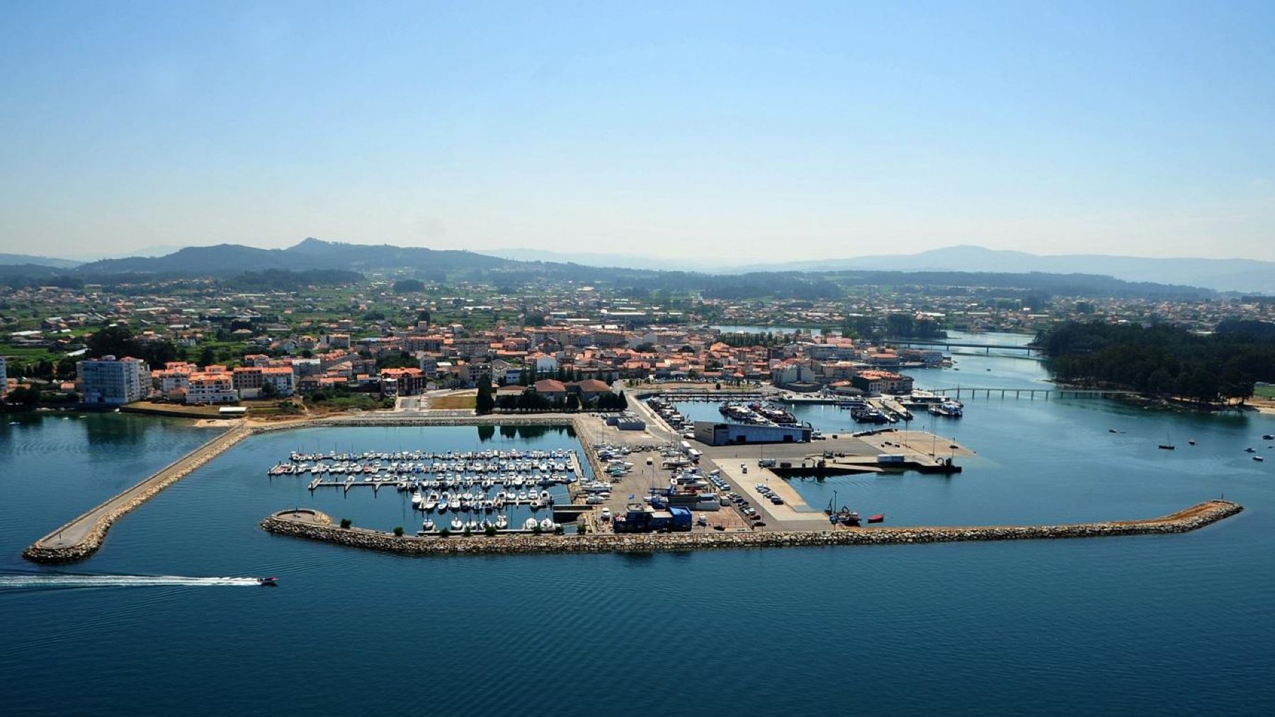 Confirmado: este pueblo a pie de playa busca nuevos vecinos y ofrece trabajo y alquileres muy baratos.