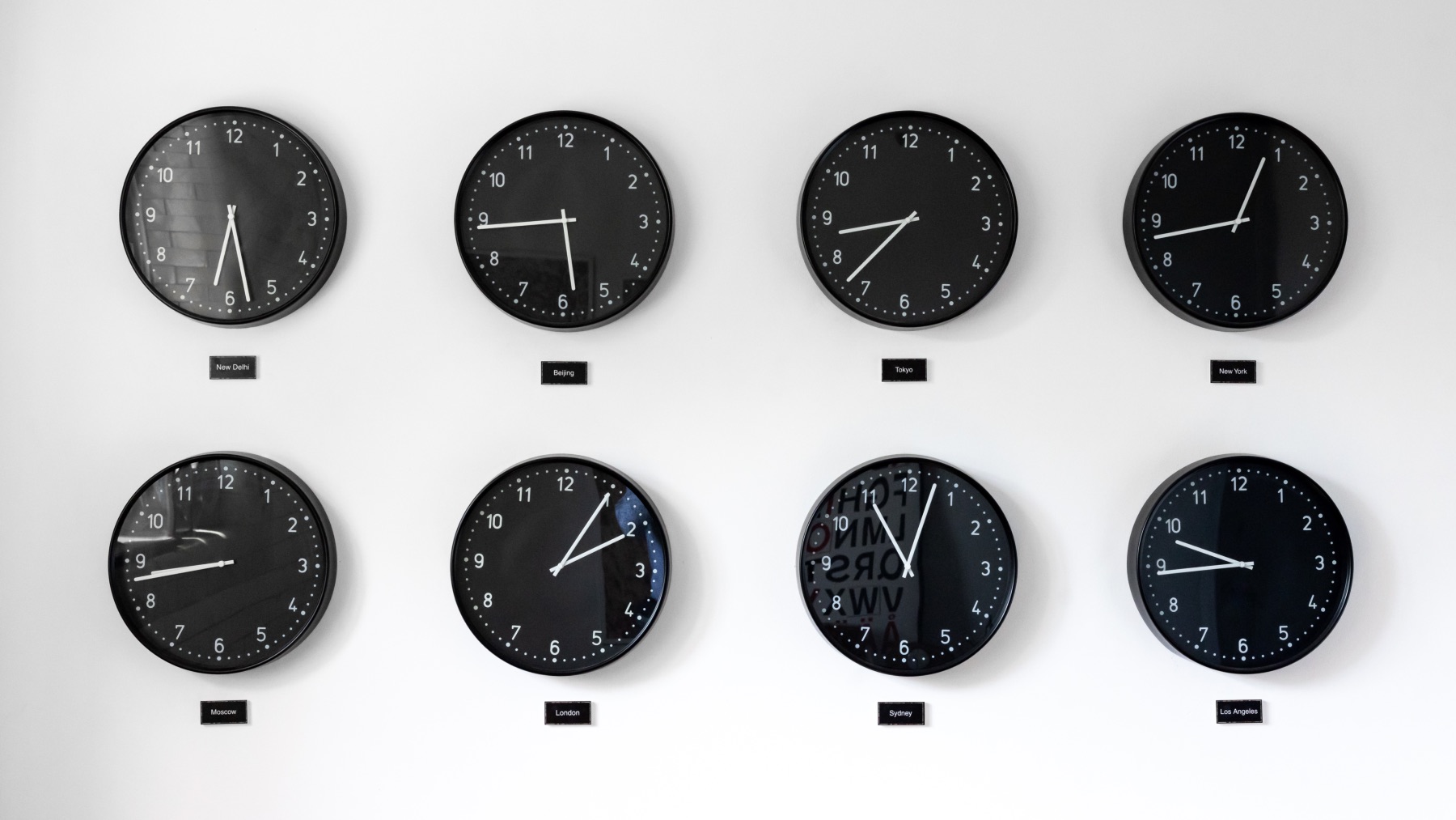 España debe tener el mismo horario que Portugal