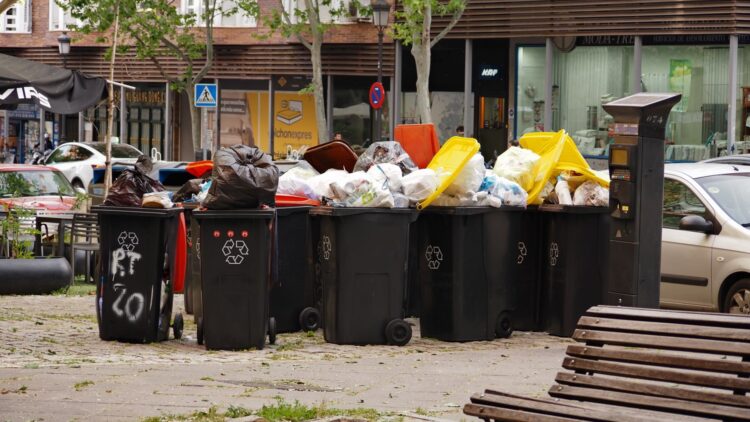 Es oficial: millones de madrileños deberán pagar esta nueva (y polémica) tasa a partir de este año 1 Millones de madrileños deberán pagar esta nueva (y polémica) tasa