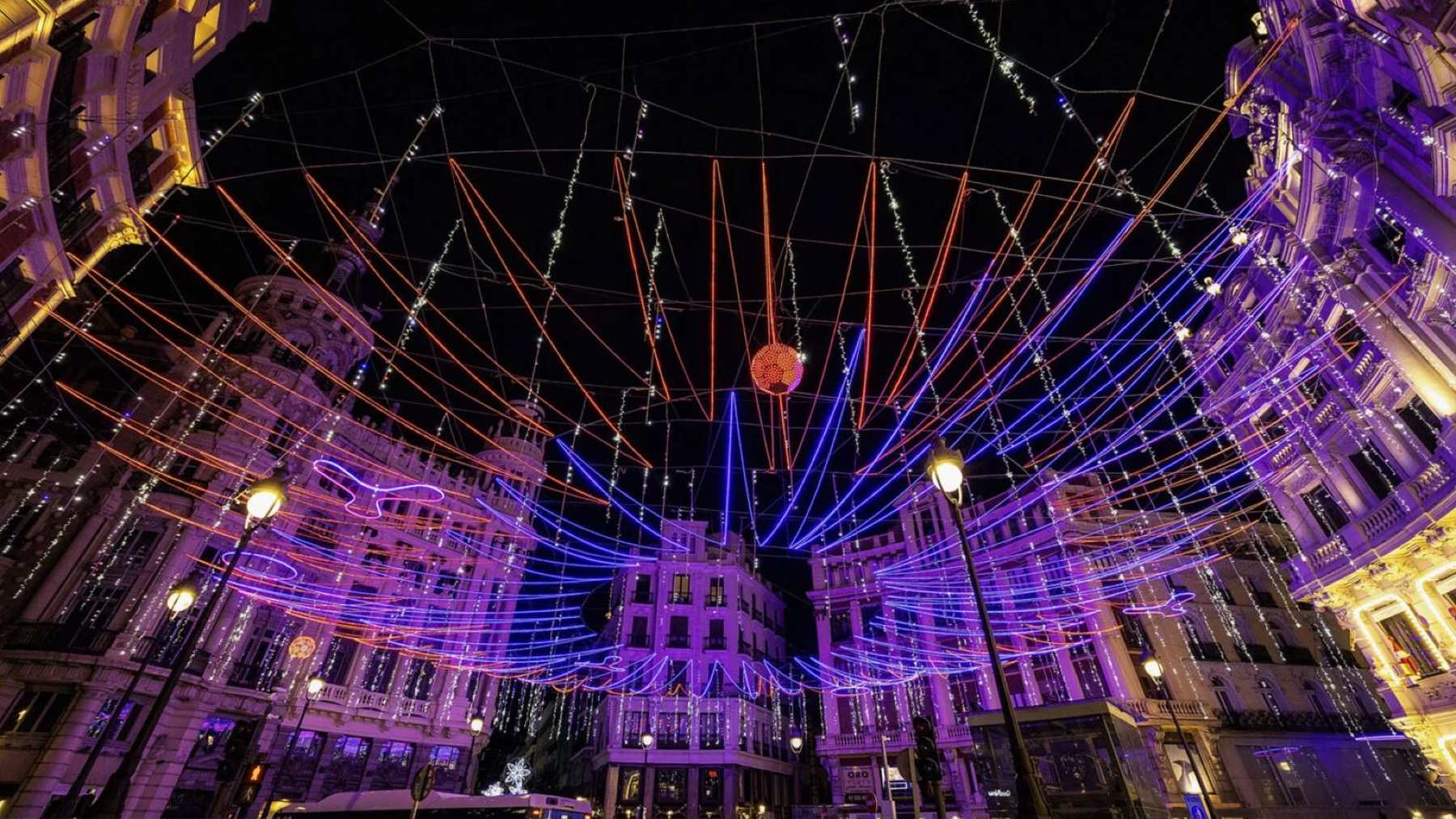 Madrid enciende la Navidad: así será el inicio del alumbrado, con Carlos Sainz y Pablo López como protagonistas.