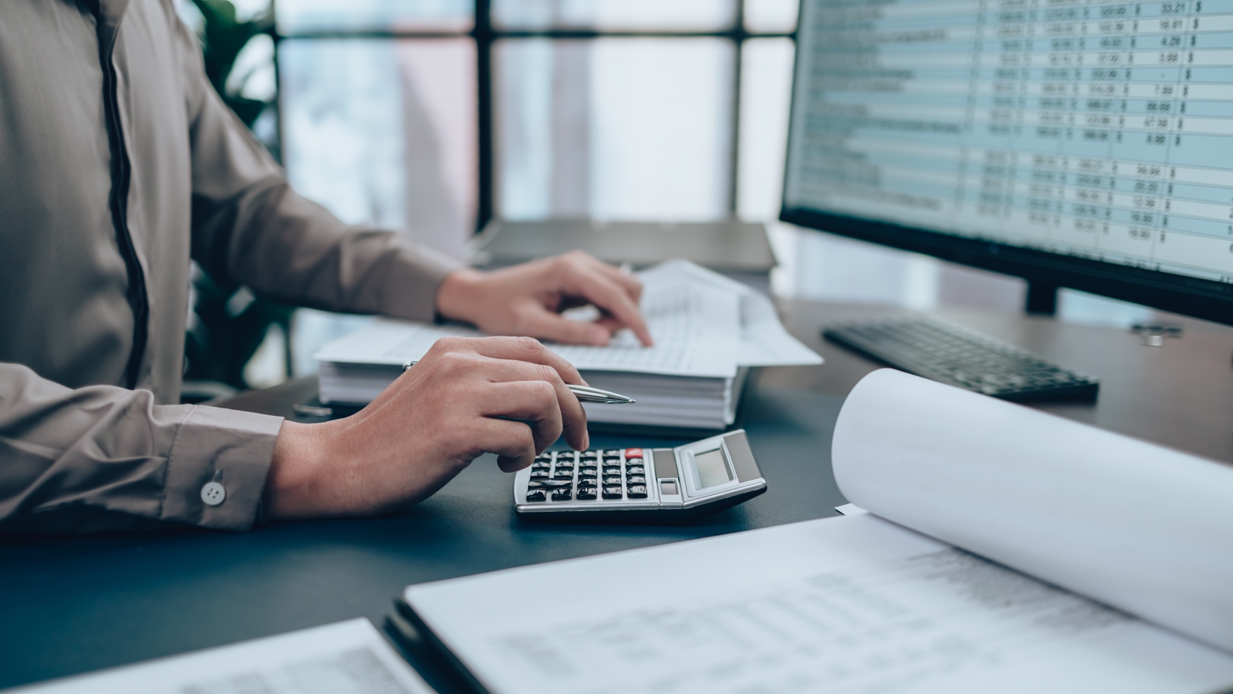 La obligación de emitir y enviar facturas automáticas a Hacienda