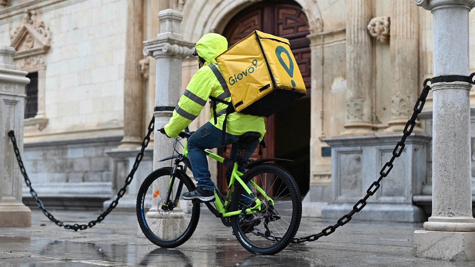 Glovo avanza en su sustitución por drones