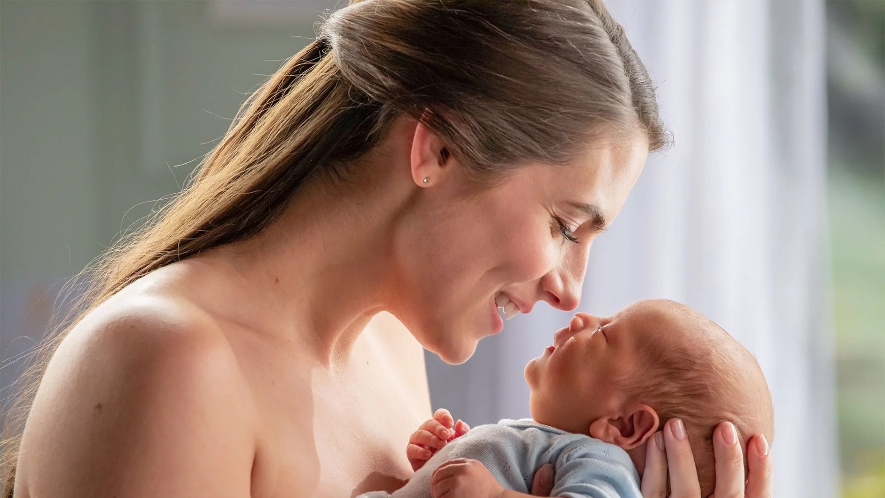 Hacienda lo hace oficial: así es la deducción por maternidad