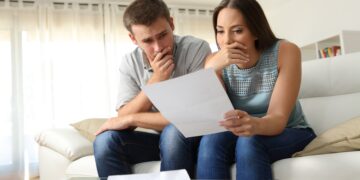 Los jóvenes cobran poco; nosotros ya tenemos todo resuelto