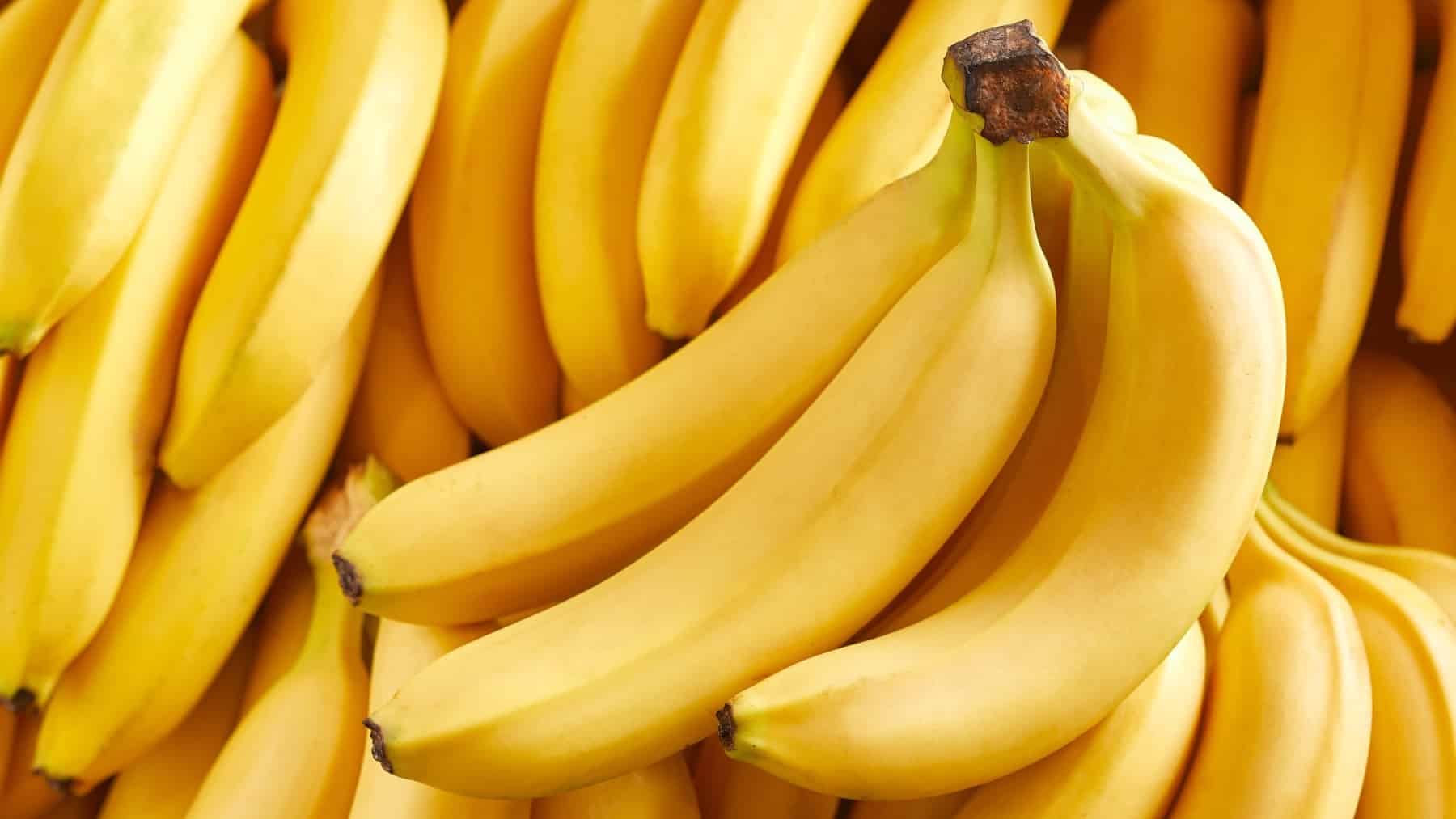 Este truco de tu abuela hará que tus plátanos duren mucho más