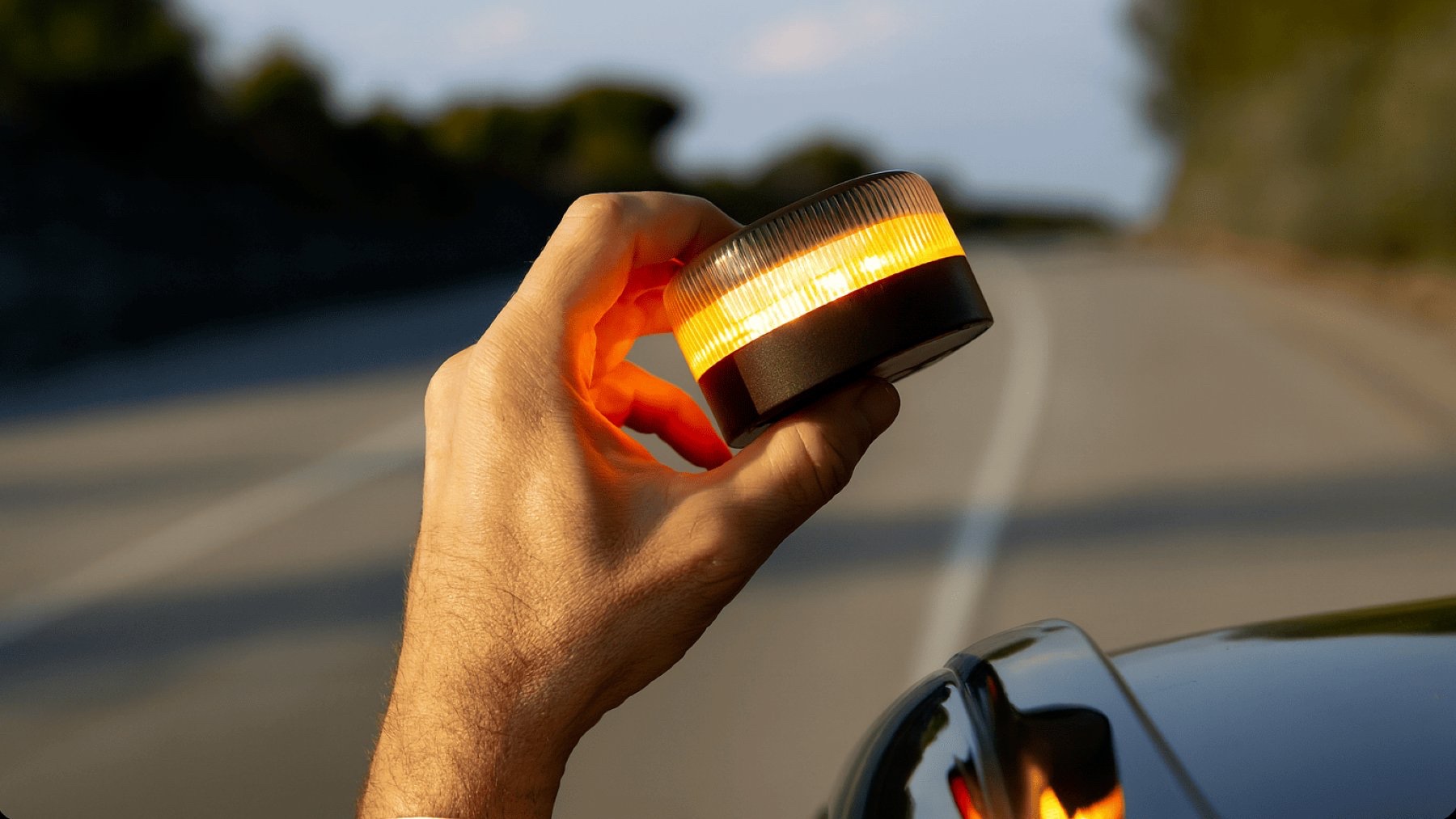 Confirmado: las luces de emergencia V16 que compraste