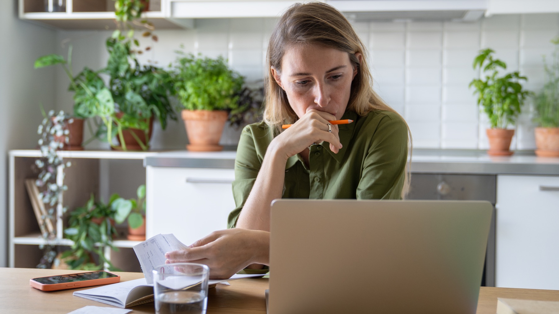 Diferencia entre el Verifactu y la factura electrónica