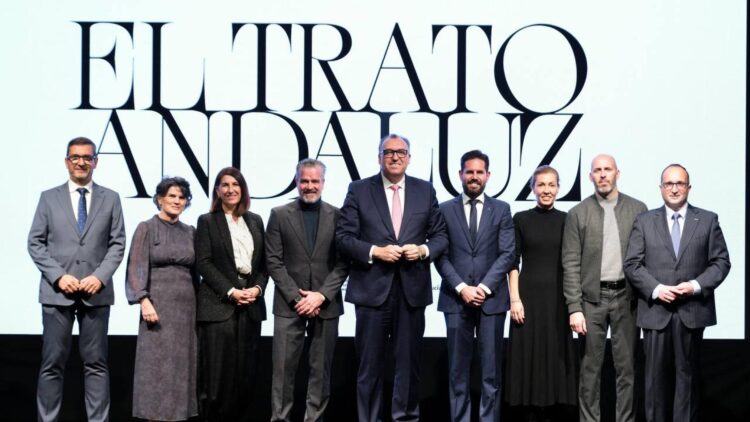 Confirmado: la Junta de Andalucía planta cara al turismo y así quiere cambiarlo sin llegar a destruirlo.