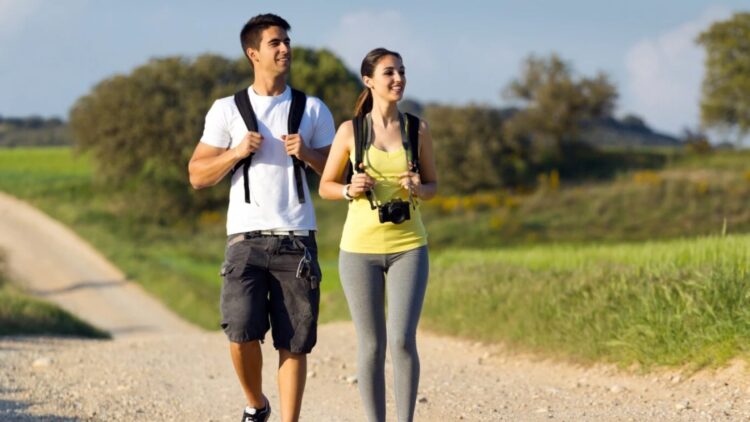 José Abellán, cardiólogo: "No hay que caminar 10.000 pasos al día para cuidar el corazón; basta con estos".