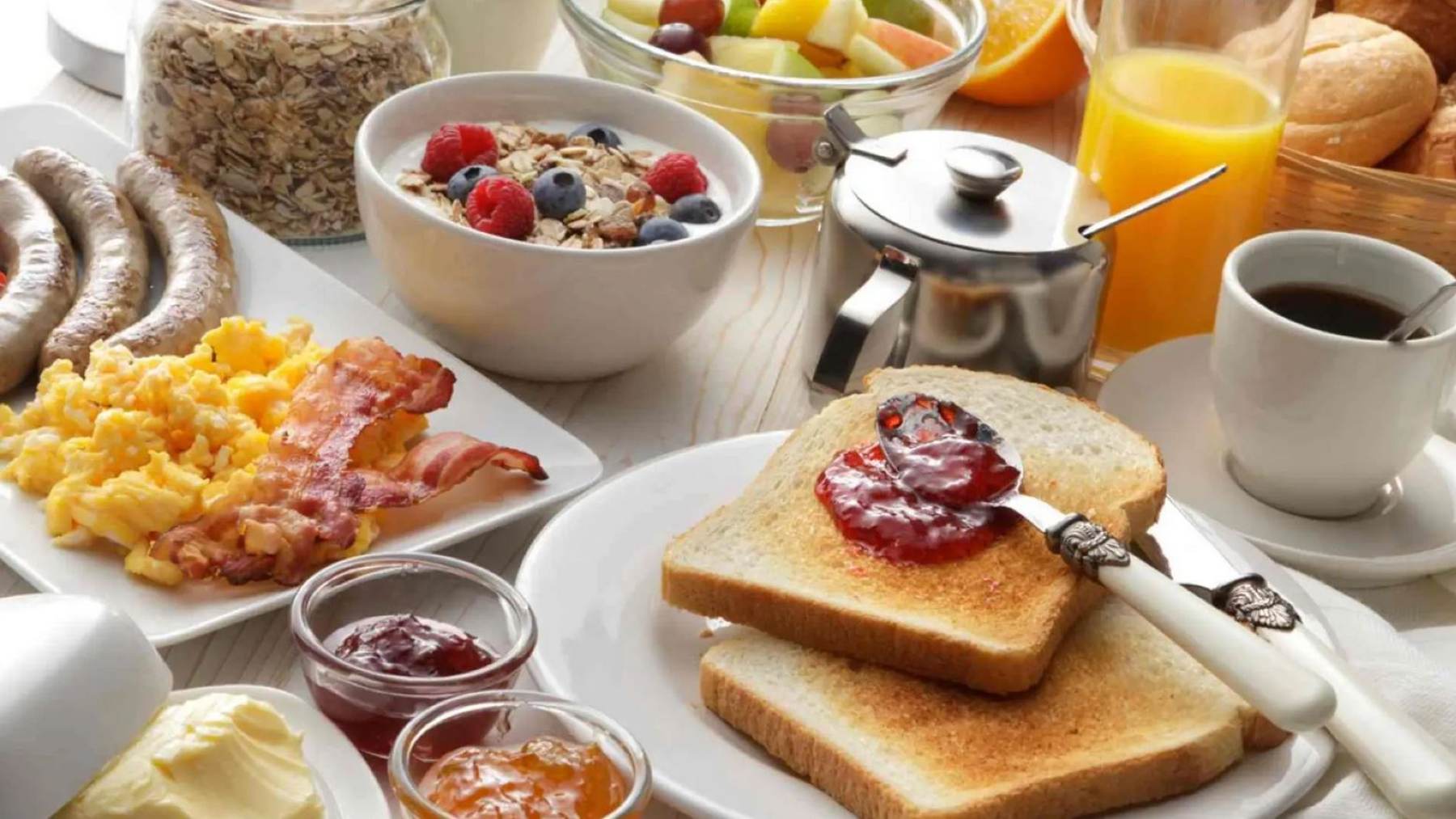 Alberto Hernández, nutricionista: "Este desayuno contiene una cantidad de azúcar muy elevada".